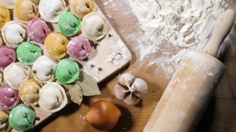 Stock Video Multicolored Homemade Dumplings Live Wallpaper - Free Live Wallpaper