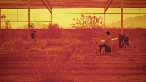 Stock Video Music Group Playing With A Sepia Filter Live Wallpaper - Free Live Wallpaper