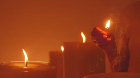 Stock Video Mysterious Woman Lighting A Huge Candle Live Wallpaper - Free Live Wallpaper