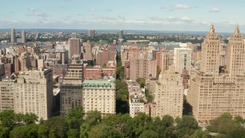 Stock Video New York City Buildings During A Sunny Day Aerial Live Wallpaper - Free Live Wallpaper