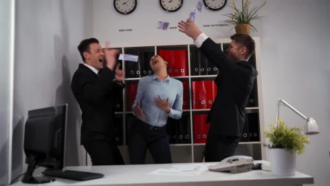 Stock Video Office Workers Partying And Dancing Live Wallpaper - Free Live Wallpaper