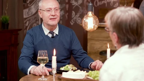 Stock Video Older Man Chats About Wedding And Proposes On Date Live Wallpaper - Free Live Wallpaper