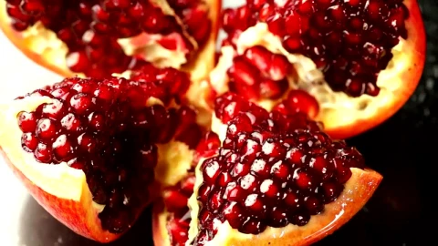 Stock Video Open Pomegranate Rotating Live Wallpaper - Free Live Wallpaper
