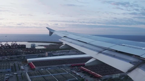 Stock Video Outside A Plane Window Live Wallpaper - Free Live Wallpaper