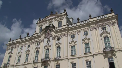 Stock Video Palace Facade And The Sky Live Wallpaper - Free Live Wallpaper