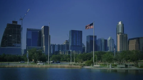 Stock Video Panorama Of A City From A Nearby Lake Live Wallpaper - Free Live Wallpaper