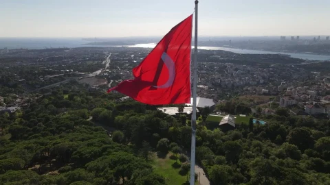 Stock Video Panorama Of The City Around A Turkish Flag On Top Live Wallpaper - Free Live Wallpaper