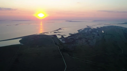 Stock Video Panoramic Aerial Shot In The Seashore At Sunset Live Wallpaper - Free Live Wallpaper