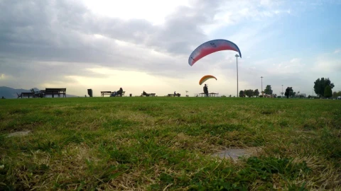 Stock Video Parachuting Practice Live Wallpaper - Free Live Wallpaper