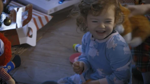 Stock Video Parents Playing With Their Little Daughter At Christmas Live Wallpaper - Free Live Wallpaper