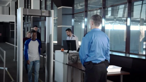 Stock Video Passengers Going Through Airport Security Live Wallpaper - Free Live Wallpaper