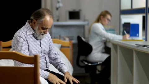 Stock Video Patient Waiting For Their Doctor Live Wallpaper - Free Live Wallpaper