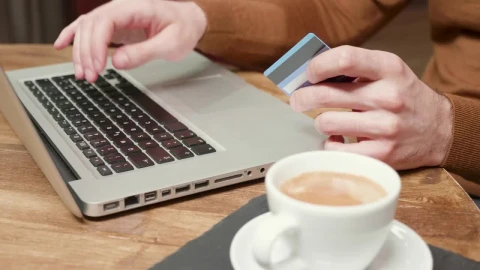 Stock Video Paying With A Credit Card Online Live Wallpaper - Free Live Wallpaper