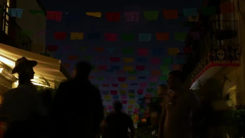 Stock Video Pedestrians Along A Shopping Strip Live Wallpaper - Free Live Wallpaper
