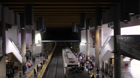 Stock Video People Leaving An Subway Train Time Lapse Shot Live Wallpaper - Free Live Wallpaper