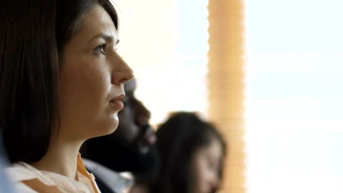 Stock Video People Listening To A Motivational Speaker Live Wallpaper - Free Live Wallpaper