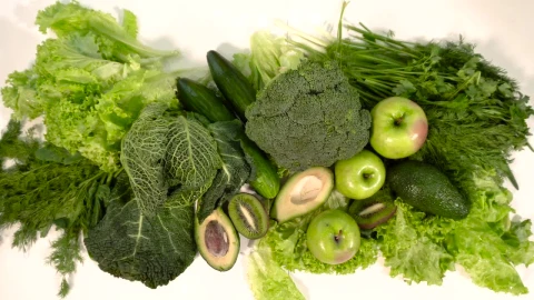 Stock Video People Taking Green Vegetables And Fruits Live Wallpaper - Free Live Wallpaper