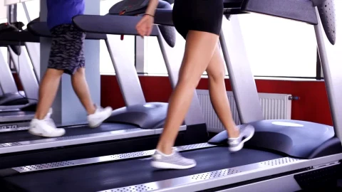 Stock Video People Using A Treadmill Live Wallpaper - Free Live Wallpaper