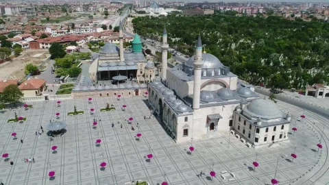 Stock Video People Walking Outside A Mosque Live Wallpaper - Free Live Wallpaper
