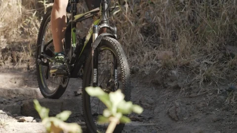 Stock Video Person Cycling Down A Rocky Slope Live Wallpaper - Free Live Wallpaper