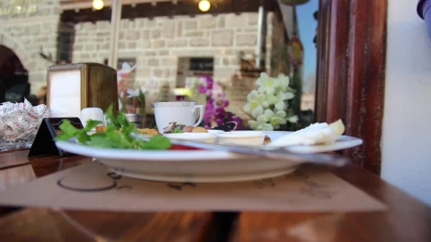 Stock Video Person Having A Breakfast At A Restaurant Live Wallpaper - Free Live Wallpaper