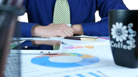 Stock Video Person Making Graphs On Paper Live Wallpaper - Free Live Wallpaper