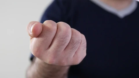 Stock Video Person Opens His Hand Full Of Pills Live Wallpaper - Free Live Wallpaper