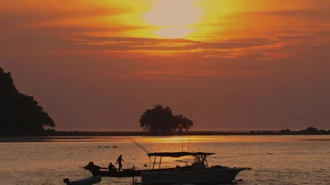 Video Stock Red Sky Sunset Timelapse At The Sea Live Wallpaper Free - Free Live Wallpaper