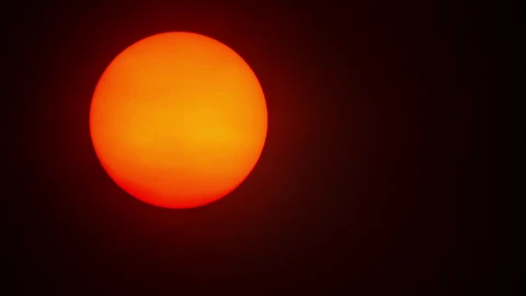 Video Stock Red Sun Crossing The Sky Live Wallpaper Free - Free Live Wallpaper