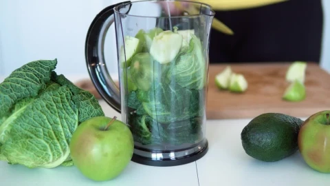 Video Stock Person Preparing A Healthy Drink Live Wallpaper Free - Free Live Wallpaper