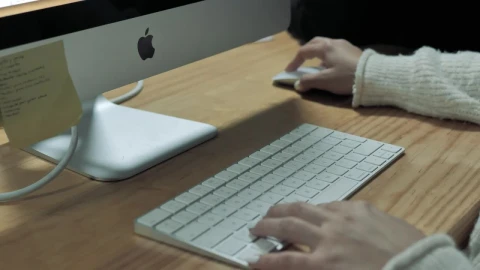 Video Stock Person With Glasses Working On A Desktop Computer Live Wallpaper Free - Free Live Wallpaper
