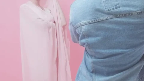 Video Stock Photoshoot With A Young Female Model Live Wallpaper Free - Free Live Wallpaper