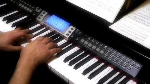 Video Stock Pianist Hands Playing The Piano Live Wallpaper Free - Free Live Wallpaper