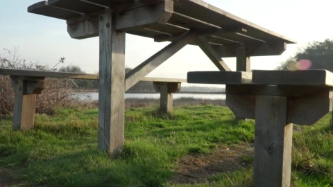 Video Stock Picnic Table Near A Lake Live Wallpaper Free - Free Live Wallpaper