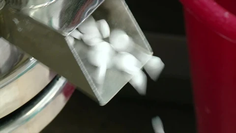 Video Stock Pills In A Machine Live Wallpaper Free - Free Live Wallpaper