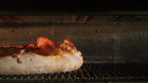 Video Stock Pizza Cooking In A Hot Oven Live Wallpaper Free - Free Live Wallpaper