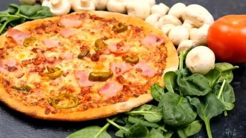 Video Stock Pizza With Mushrooms Live Wallpaper Free - Free Live Wallpaper