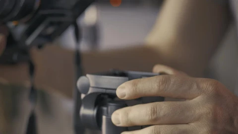 Video Stock Placing A Camera On A Tripod Live Wallpaper Free - Free Live Wallpaper