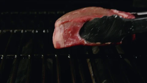 Video Stock Placing Beef On A Cold Grill Live Wallpaper Free - Free Live Wallpaper