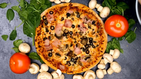 Video Stock Placing Raw Mushrooms On A Cooked Pizza Live Wallpaper Free - Free Live Wallpaper