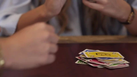 Video Stock Playing A Game Of Uno With Friends Live Wallpaper Free - Free Live Wallpaper