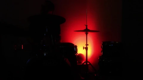 Video Stock Playing Drums In The Dark Under Colored Light Live Wallpaper Free - Free Live Wallpaper