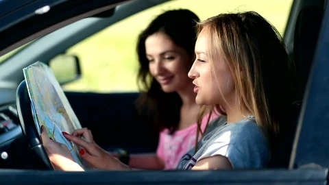Video Stock Plotting A Route Before Driving Live Wallpaper Free - Free Live Wallpaper