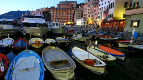 Video Stock Port In Italy Full Of Boats Live Wallpaper Free - Free Live Wallpaper