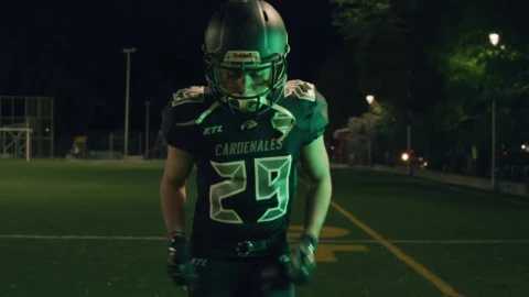 Video Stock Portrait Of A Football Player Training Live Wallpaper Free - Free Live Wallpaper