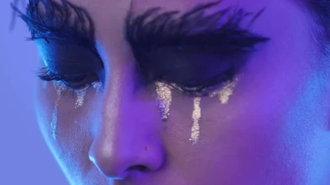 Video Stock Portrait Of A Girl With Conceptual Makeup Live Wallpaper Free - Free Live Wallpaper