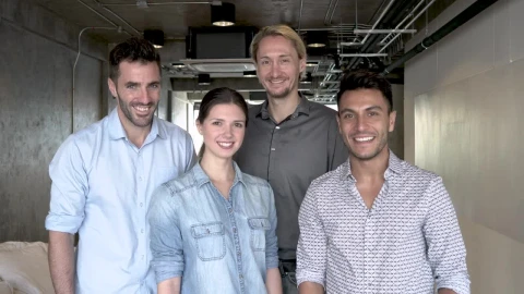 Video Stock Portrait Of A Positive And Successful Work Team Live Wallpaper Free - Free Live Wallpaper