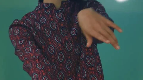Video Stock Portrait Of A Retro Woman Dancing Live Wallpaper Free - Free Live Wallpaper