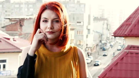 Video Stock Portrait Of Redhead Woman Smiling At Camera Live Wallpaper Free - Free Live Wallpaper