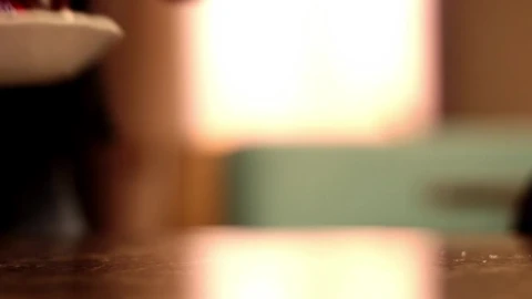 Video Stock Pouring A Cup Of Tea And A Cup In A Live Wallpaper Free - Free Live Wallpaper